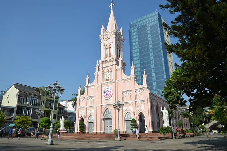 The pink Da Nang Cathedral